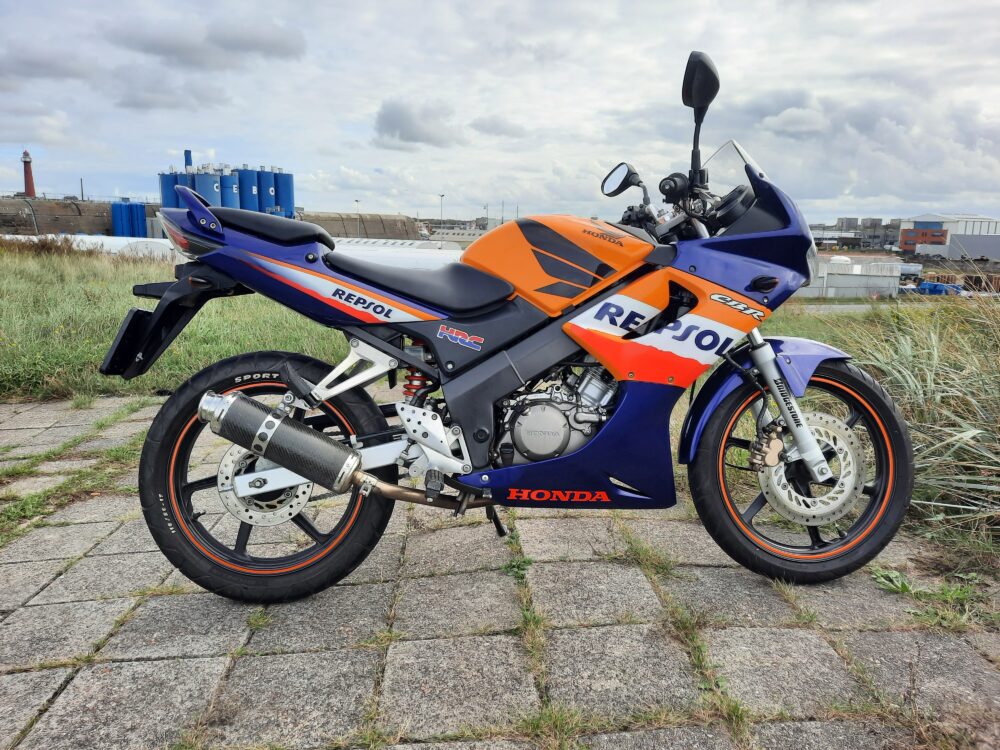 Honda CBR125R